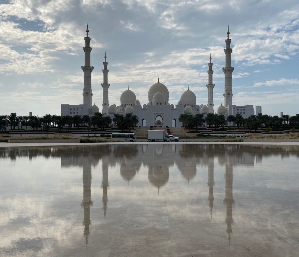 Sightseeing in Abu Dhabi 3 IMG 0914 08b1f03a 1920w 1